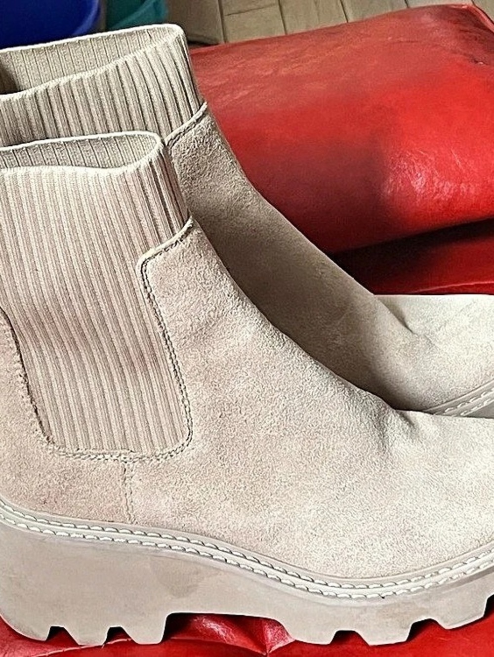 Dolce Vita Hawk Chelsea Boot Sand Suede Sz 9